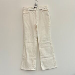 RW&CO. Off-White Flare Jeans — Wide-Leg Silhouette
